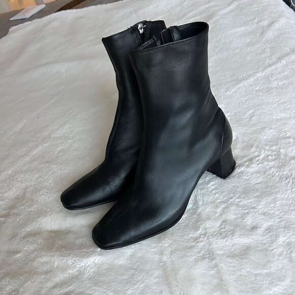 ZARA Black genuine Leather Block Heeled Soft Ankle Boots stretch US 7.5 EUR 38 - Picture 5 of 11